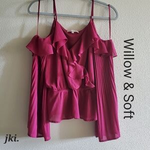 Willow & Root Pink Sleeveless Ruffled Blouse